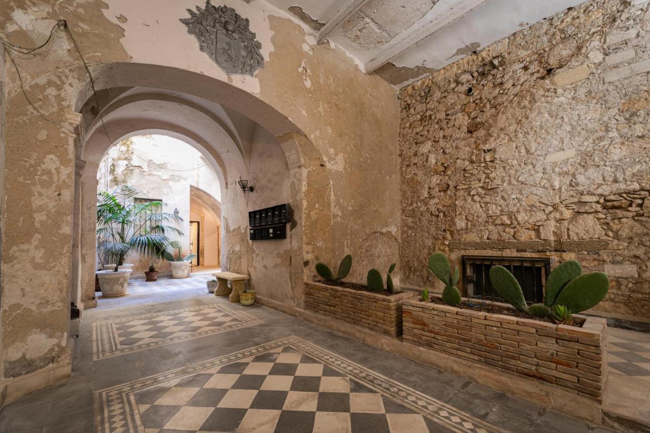 סירקוזה Casa Meti, Exclusive Apartment In Ortigia מראה חיצוני תמונה